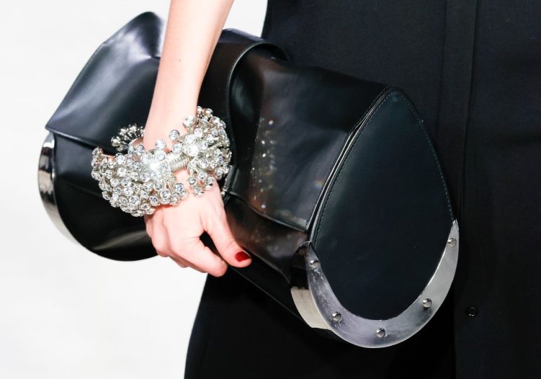 The 3 Best Fall 2023 Jewelry Trends to Start Wearing ASAP