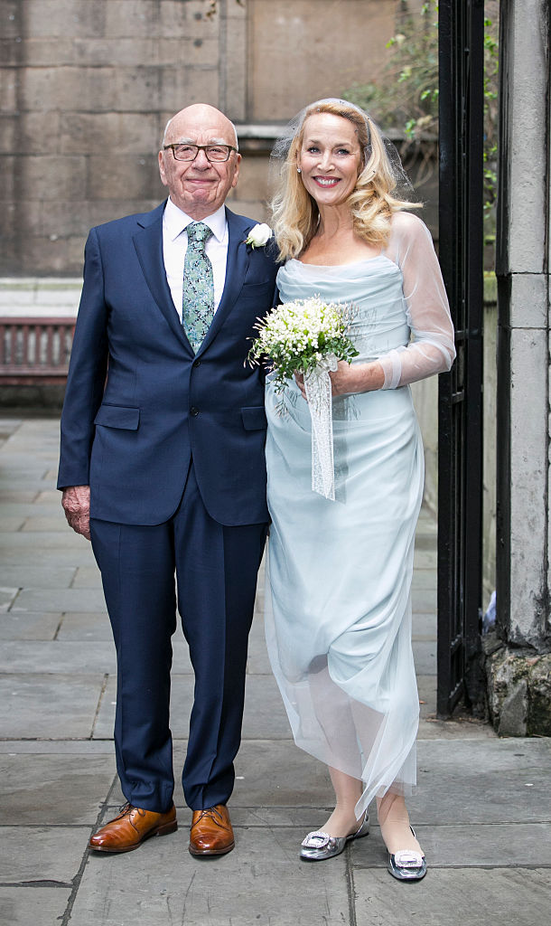 LONDON, ENGLAND - MARCH 05: Rupert Murdoch and Jerry Hall seen leaving St Brides Church after their wedding on  March 5, 2016 in London, England. (Photo by John Phillips/Getty Images)