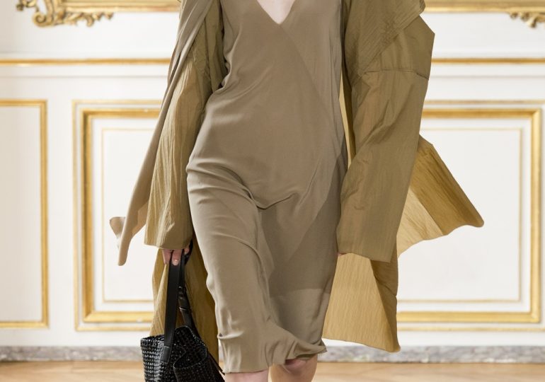 Cos Atelier RTW Spring 2023