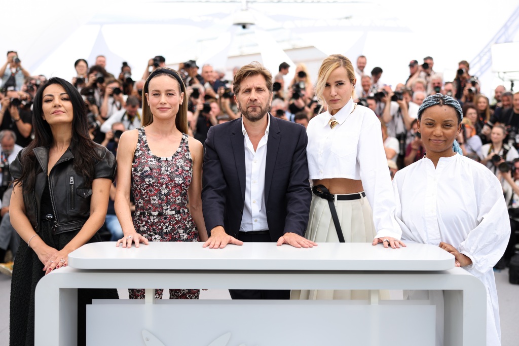 CANNES, FRANCE - MAY 16: Maryam Touzani, Brie Larson, Ruben Östlund, Julia Ducournau and Rungano Nyoni attend the jury photocall at the 76th annual Cannes film festival at Palais des Festivals on May 16, 2023 in Cannes, France. (Photo by Pascal Le Segretain/Getty Images)